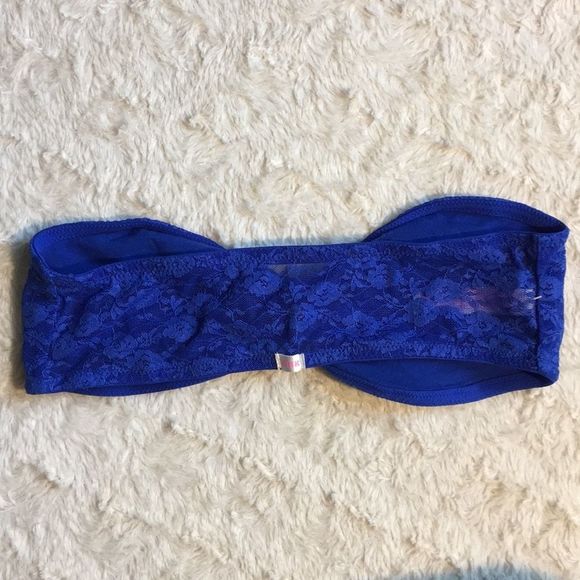 Pink VS Lace Bandeau Bundle - Picture 9 of 10